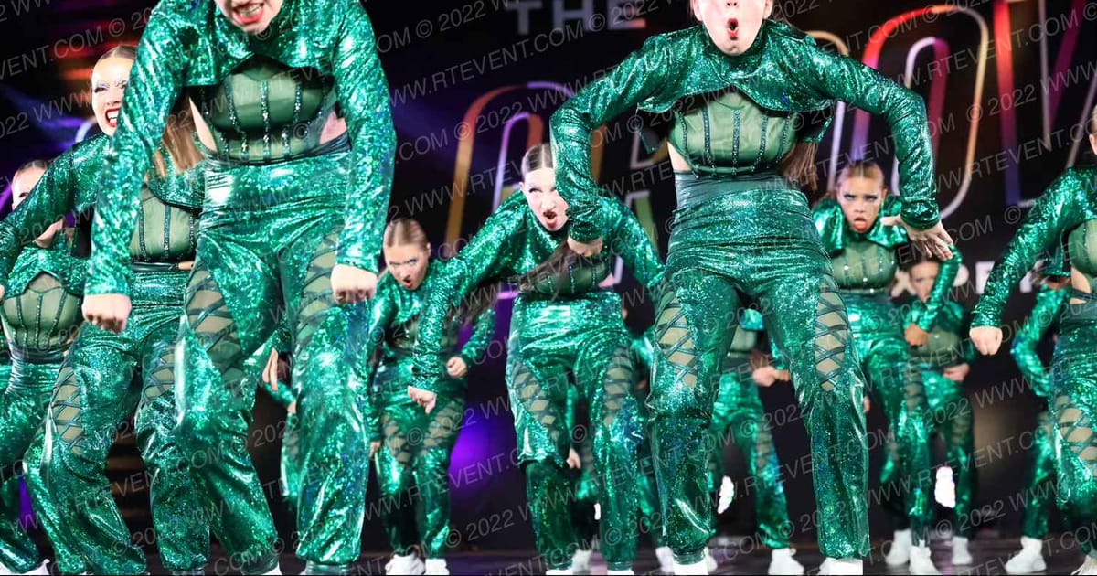 Dollhouse Dance Factory Poison Ivy · THE GOOVE WSF