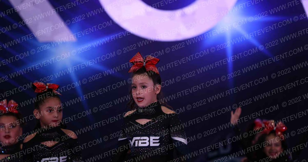 Vibe Cheer and Dance Miss Reign · Cali Crown
