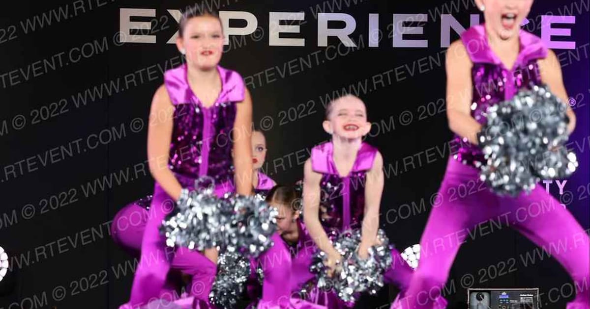 Planet Dance Mini Allstar Pom · THE GOOVE WSF