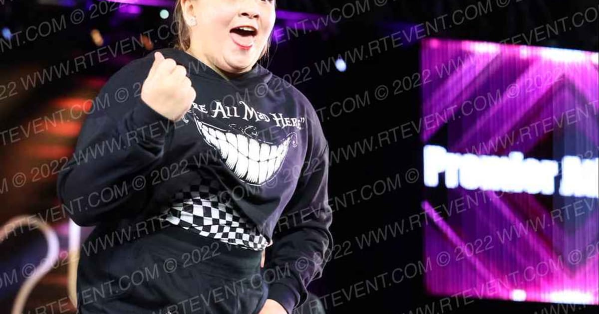 Premier Athletics - Knoxville North Smoothback Sharks · THE GOOVE WSF