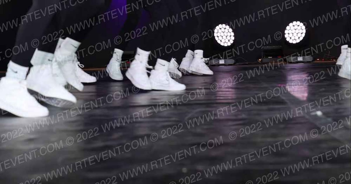 Star Performance Centre Senior Coed Hip Hop · THE GOOVE WSF