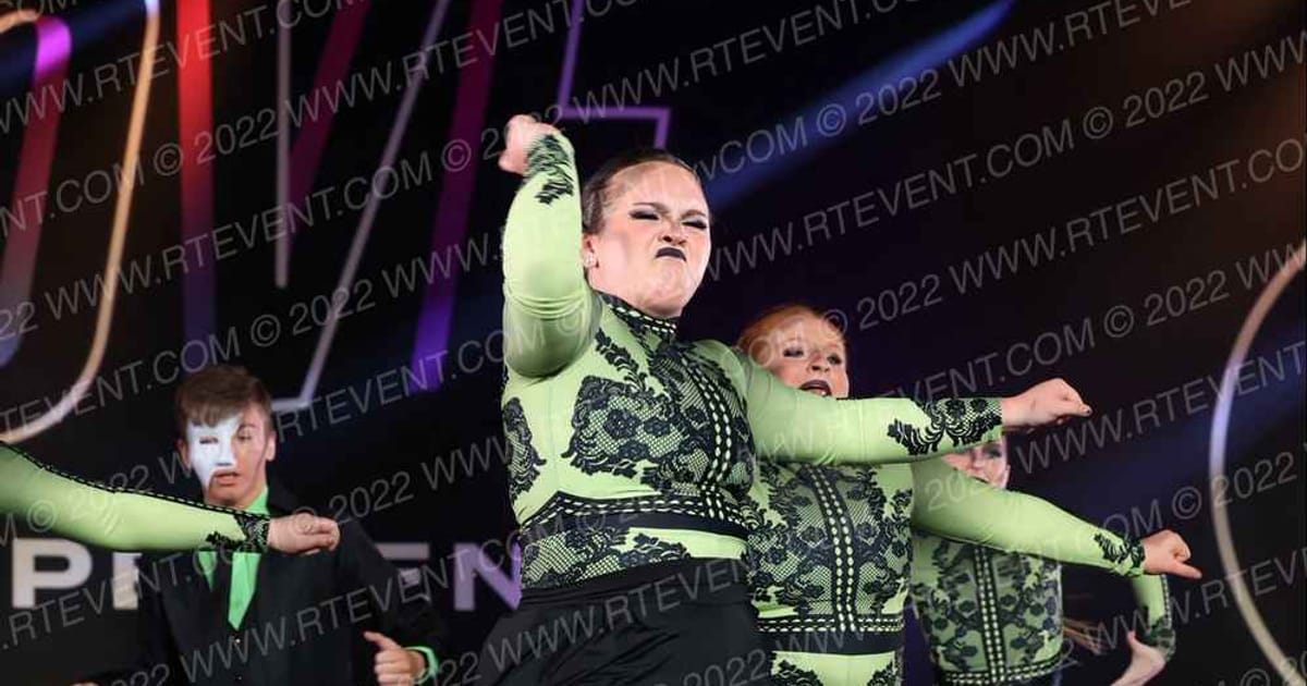 Dollhouse Dance Factory Grammys · THE GOOVE WSF