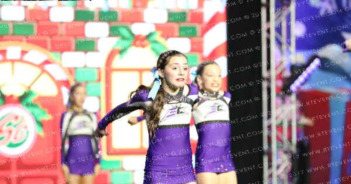 Express Cheer Extravagance · Spirit Celebration Dallas Grand Nationals DIDII