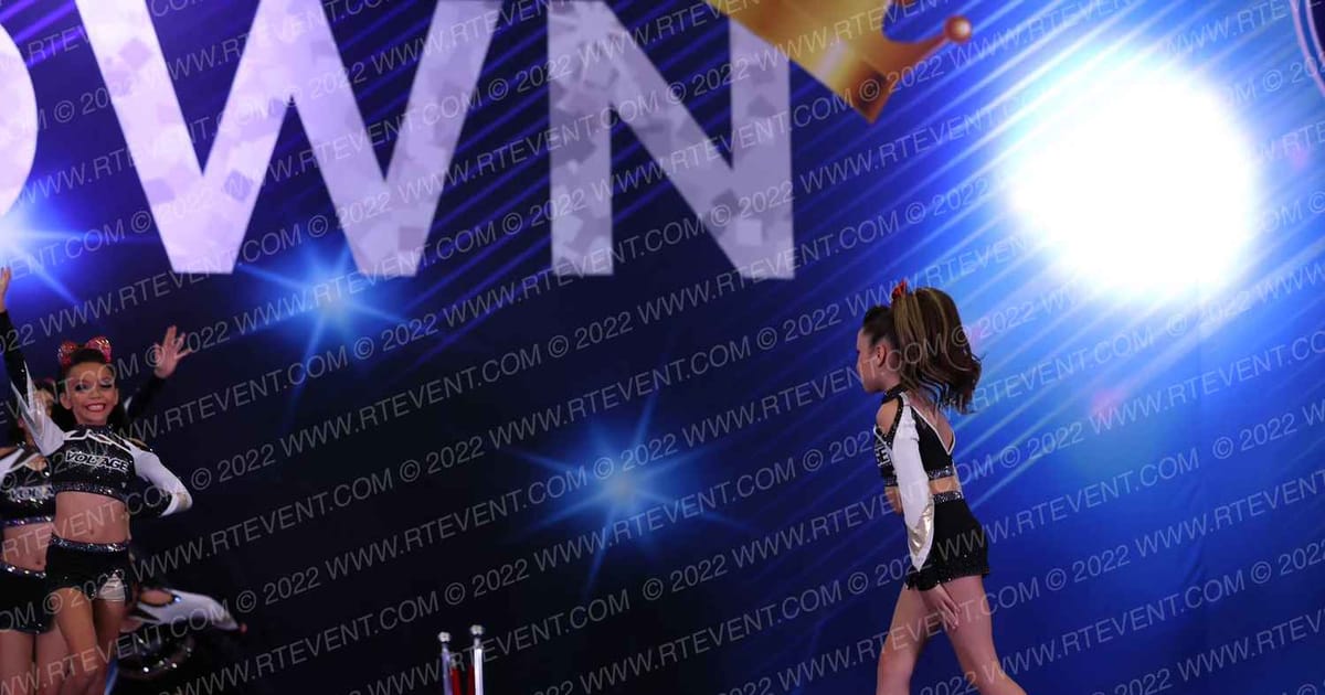 Voltage Xtreme Cheer Vogue · Cali Crown