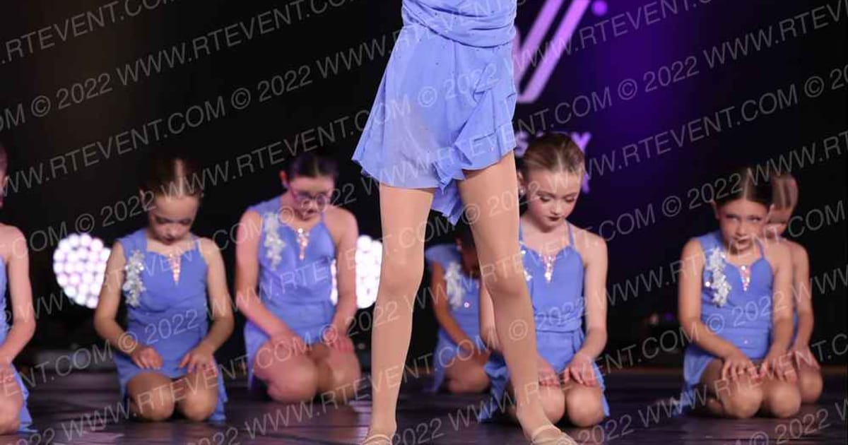 The Vision Dance Center Mini Prep Lyrical · THE GOOVE WSF