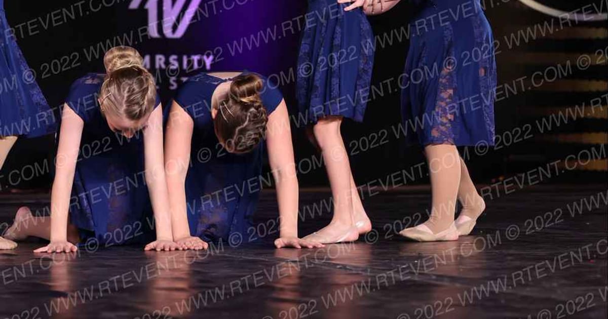 Premier Athletics - Knoxville North Ribbontail Sharks · THE GOOVE WSF