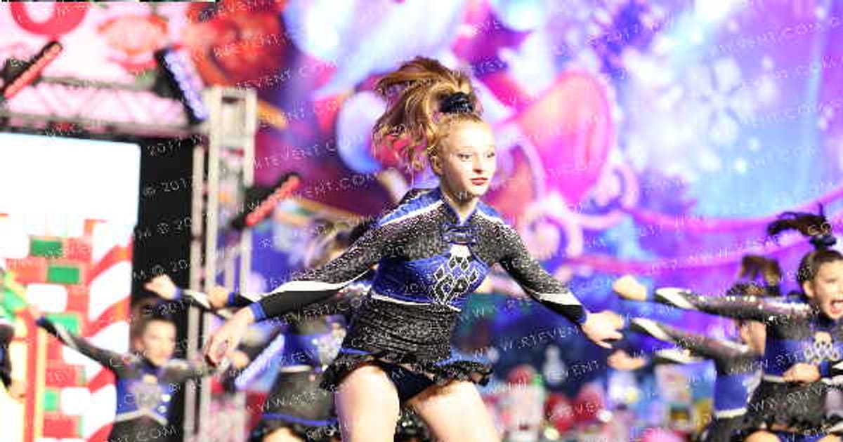 Cheer Athletics - Austin Sapphire Cats · Spirit Celebration Dallas Grand Nationals DIDII