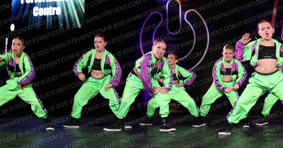 Star Performance Centre Mini Small Hip Hop · THE GOOVE WSF