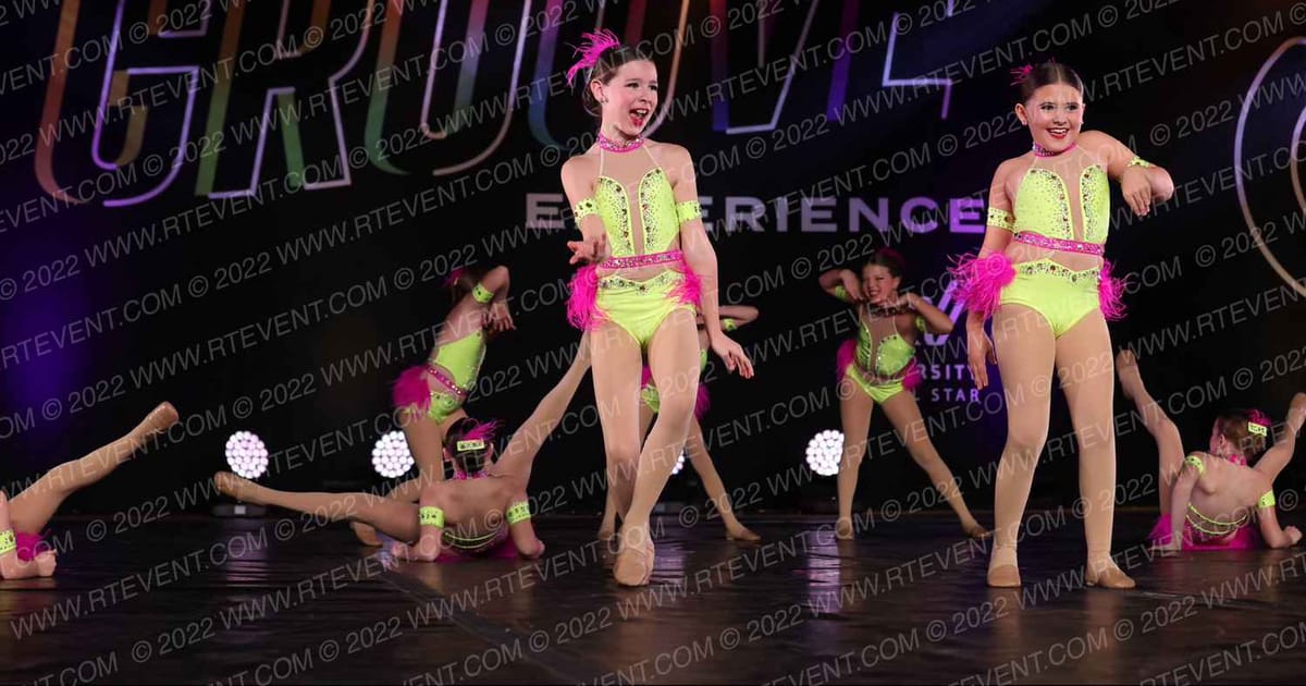 Rainbow Dance Academy MINI JAZZ · THE GOOVE WSF