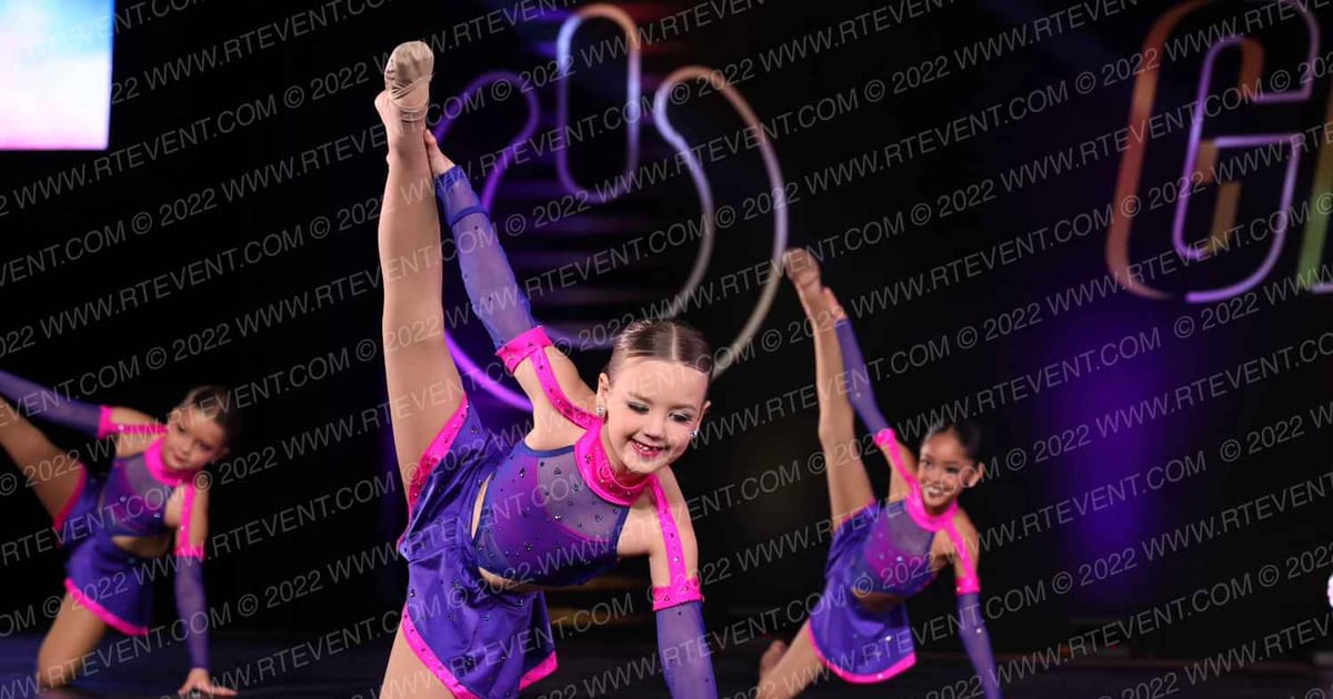The Vision Dance Center Mini Jazz · THE GOOVE WSF
