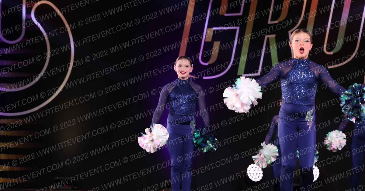 Rainbow Dance Academy MINI POM · THE GOOVE WSF