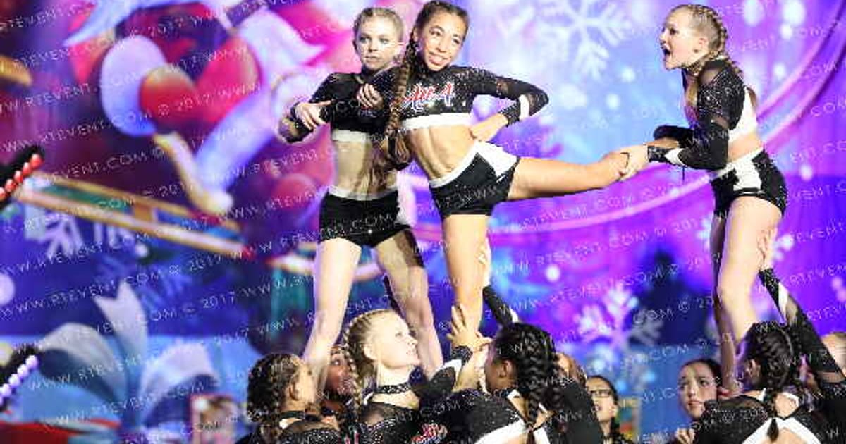 All 4 Cheer Gunsmoke · Spirit Celebration Dallas Grand Nationals DIDII