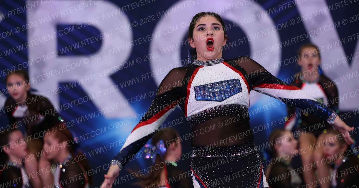 American Cheer JR BLUE · Cali Crown
