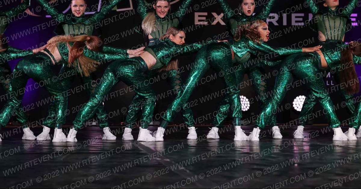 Dollhouse Dance Factory Poison Ivy · THE GOOVE WSF