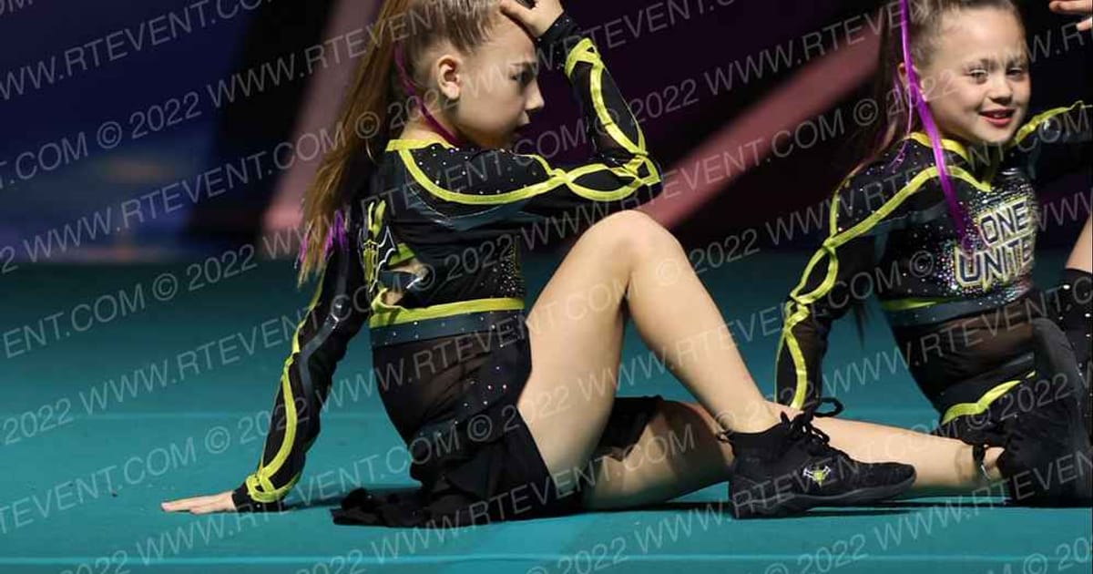 One United Athletics Poison Ivy · CHEERSPORT Raleigh Classic