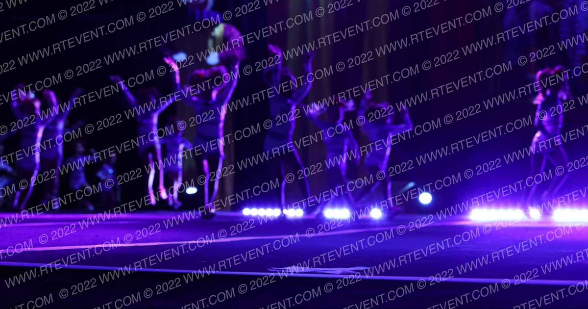 The Stingray All Stars Peppermint · Battle under the Big Top