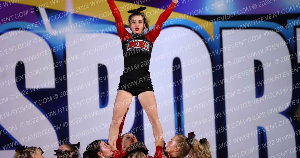 Kingsway Elite Cheerleading Supernova · Cheersport Oaks Classic