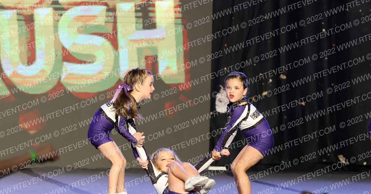 Tiny Berries Express Cheer · Gold Rush Ft Worth