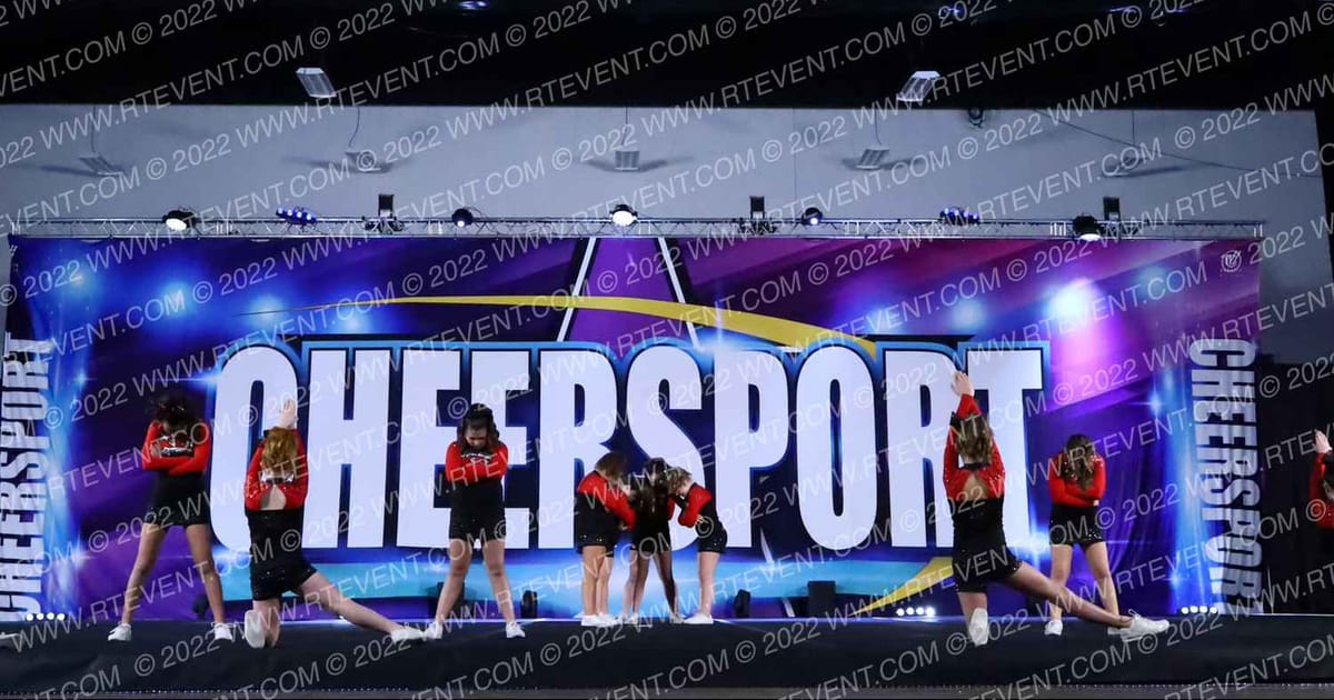 Kingsway Elite Cheerleading Stardust · Cheersport Oaks Classic