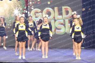 Silverados Mustang Cheer