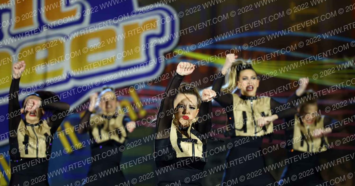 Legendary Athletics Senior Elite · Spirit Cheer Orlando