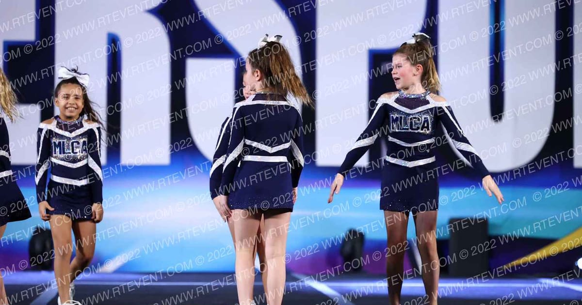 Mount Laurel Cheer Lightning · Cheersport Oaks Classic