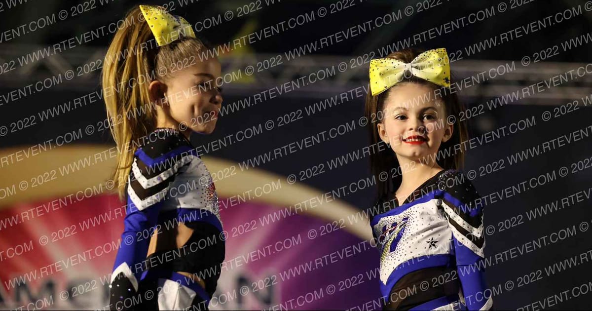 World Elite Boss Babes · Cheer Power Holiday Showdown Columbus