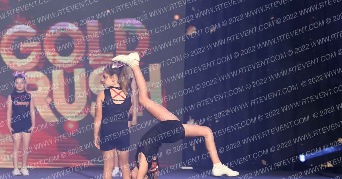 Headbangers Courage Cheer & Dance United · Gold Rush Ft Worth