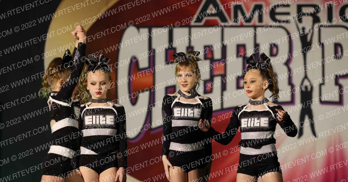 Elite Tumbling Center Glow Girls · Cheer Power Holiday Showdown Columbus