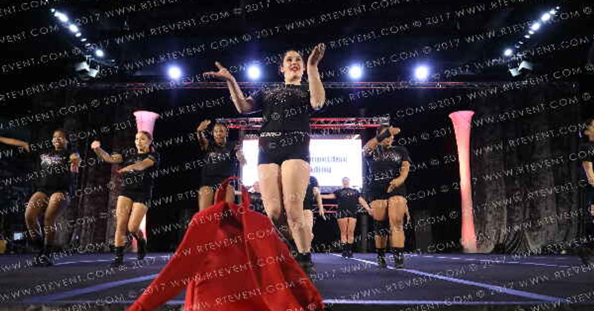 Tri-Town Competitive Cheerleading Lady Lightning · Trenton Grand