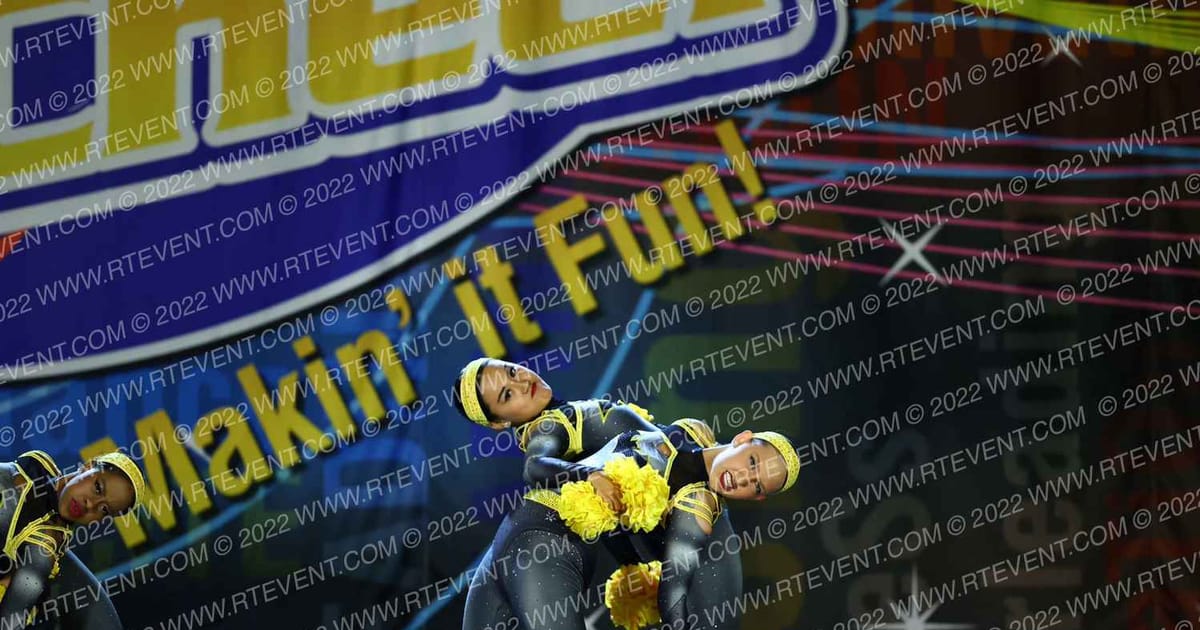 Dance Mania Senior Pom Small · Spirit Cheer Orlando