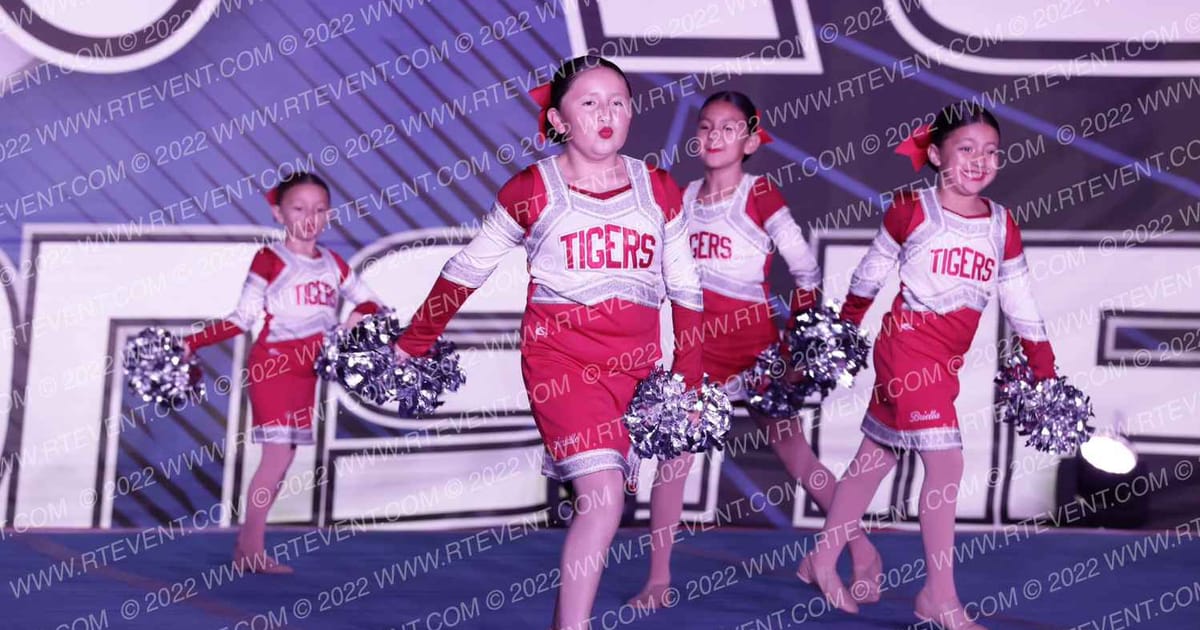 STEINBECK TIGERS JPW · Showdown At The Bay