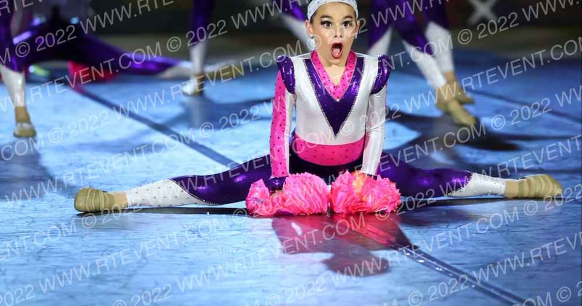 Dance Mania Mini Pom Small · Spirit Cheer Orlando