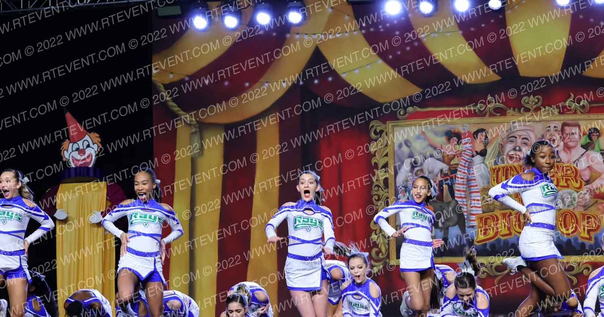 The Stingray All Stars Silver · Battle under the Big Top