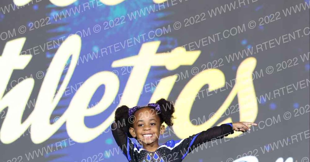 Cheer Athletics - Dallas Show Stoppers · NCA Holiday Classic