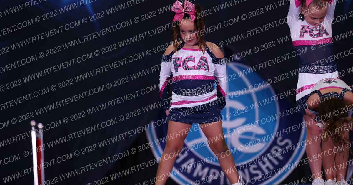 FCA Cheer Halo · Cali Crown