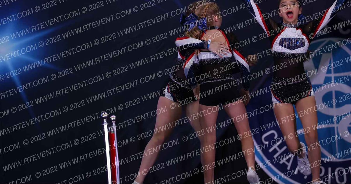 American Cheer YOUTH BLACK · Cali Crown