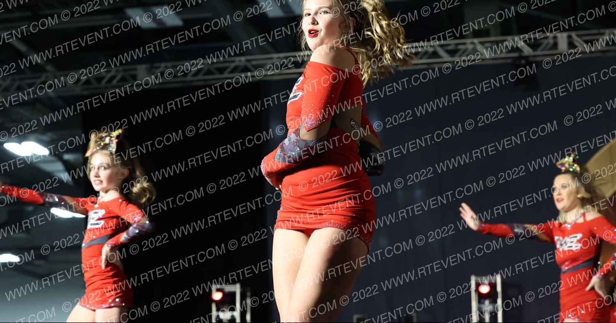 Woodlands Elite - Cincinnati Hot Shots · Cheer Power Holiday Showdown Columbus