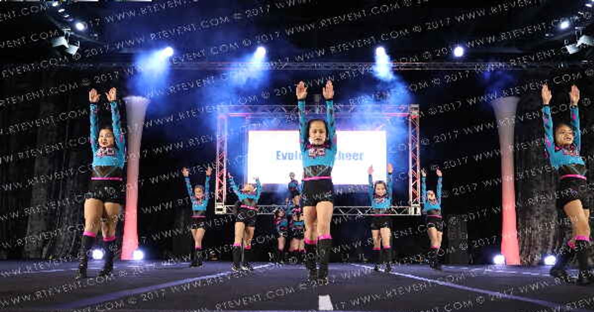 Evolution Cheer Show Stoppers · Trenton Grand