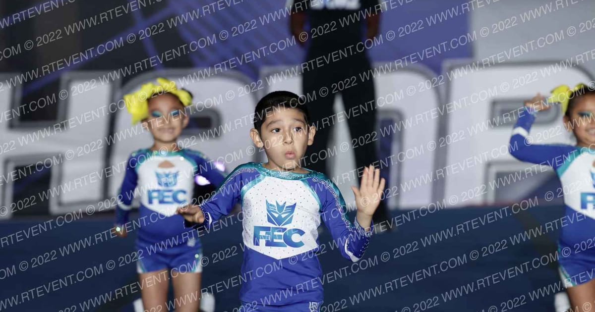 FRESNO ELITE BUMBLEBEE · Showdown At The Bay