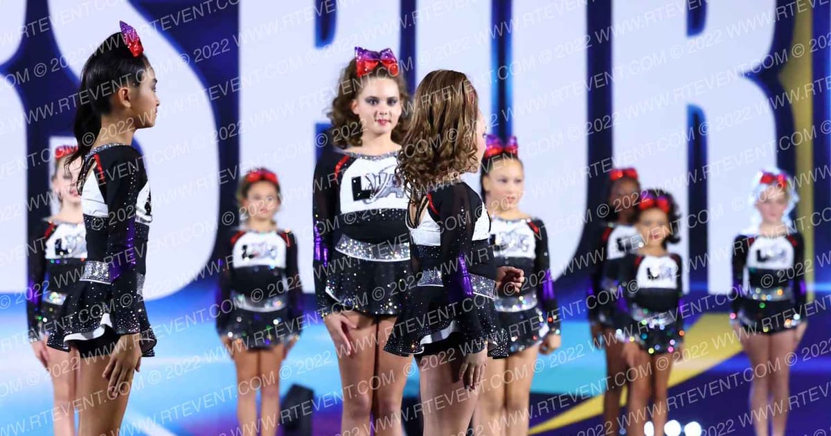 Lunar Viper Allstars Onyx · Cheersport Oaks Classic