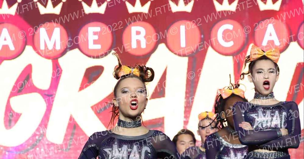 Macs Allstar Cheer MACS DUSK · The American Grand Nationals Las Vegas