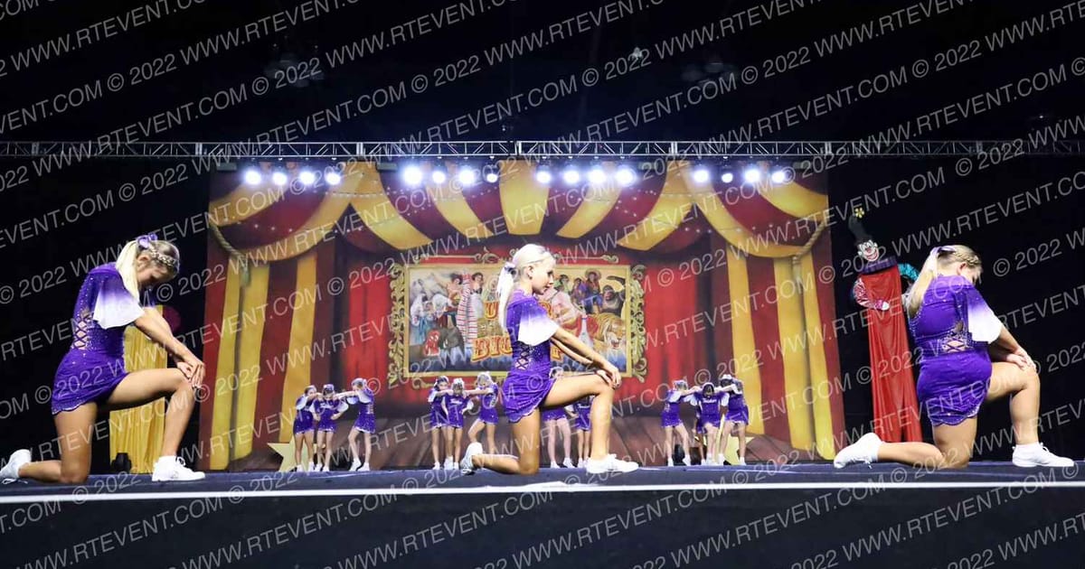 Knoxville Twisters Tornadoes · Battle under the Big Top