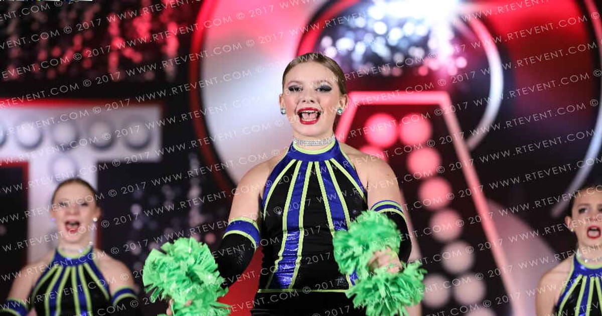 Star Performance Centre Junior Elite Small Pom · Cincinatti