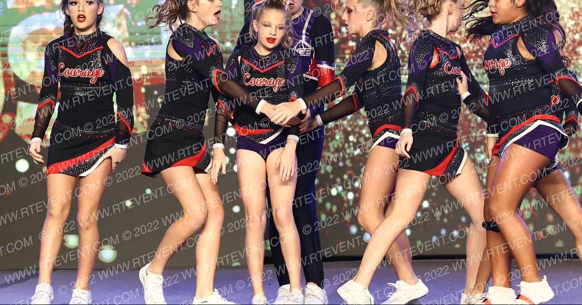 Headliners Courage Cheer & Dance United · Gold Rush Ft Worth