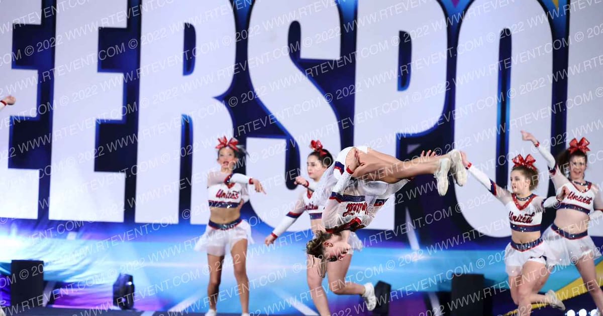 United Dream Elite Gravity · Cheersport Oaks Classic