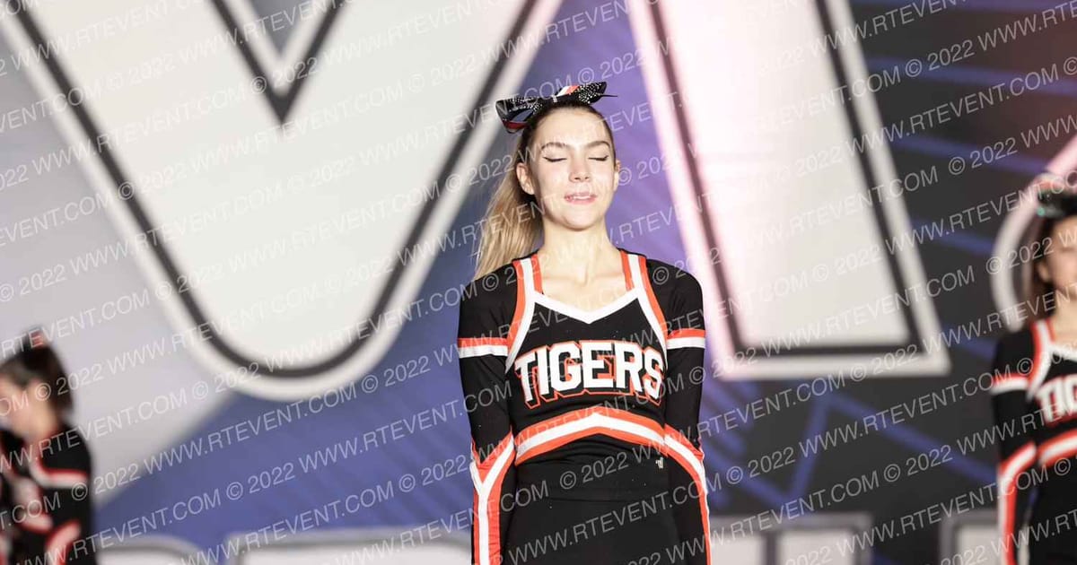 ROSEVILLE HIGH SCHOOL TIGERS · Showdown At The Bay
