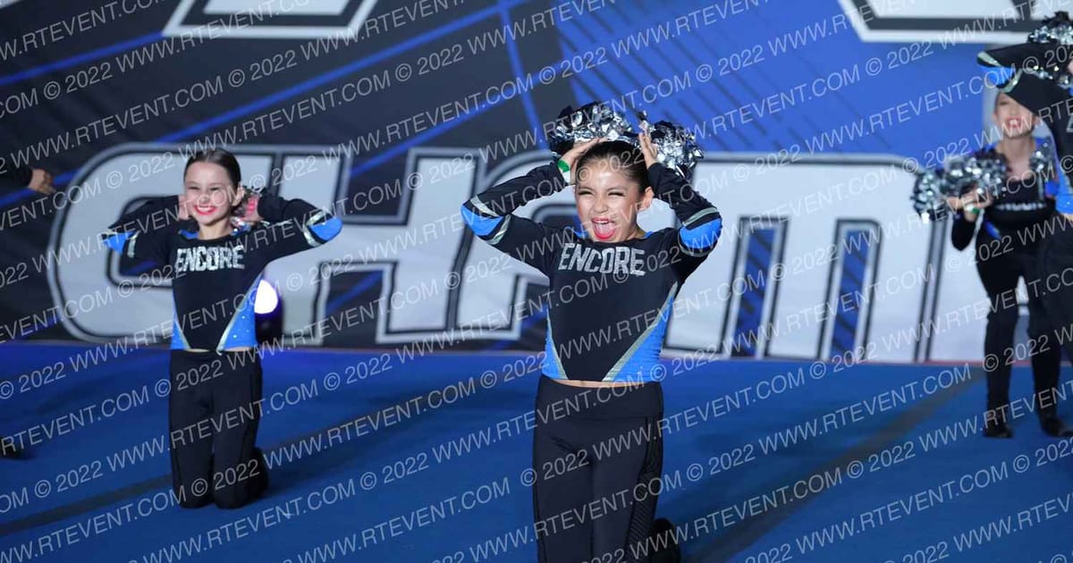 ENCORE DANCE MATERIAL GURLZ · Showdown At The Bay