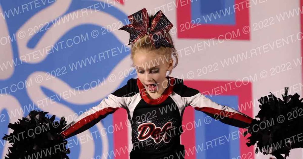 Defy Gravity Sparks · Gatlinburg Showdown