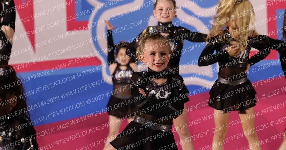 Icon Athletics Starbursts · Gatlinburg Showdown